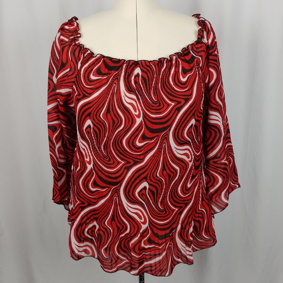 Blue Diamond Plus Tops - Blue Diamond Plus Women's Geometric Top Plus 22